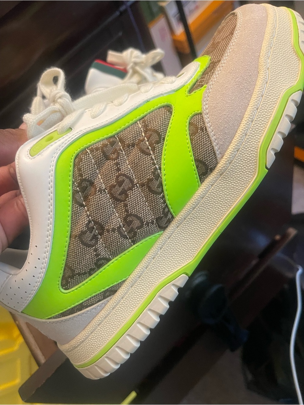 G Sneakersđź’š - Picture 2 of 4